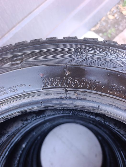 Резина зимняя MAXXIS