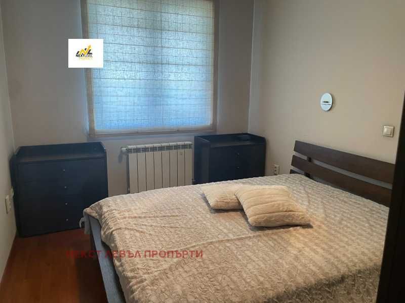 Дава се под наем Двустаен апартамент в София, Борово - 83 кв.м за 727.77 € - Снимка #1