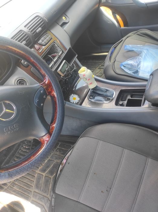 Мерцедес с класа 2.2 цди на части