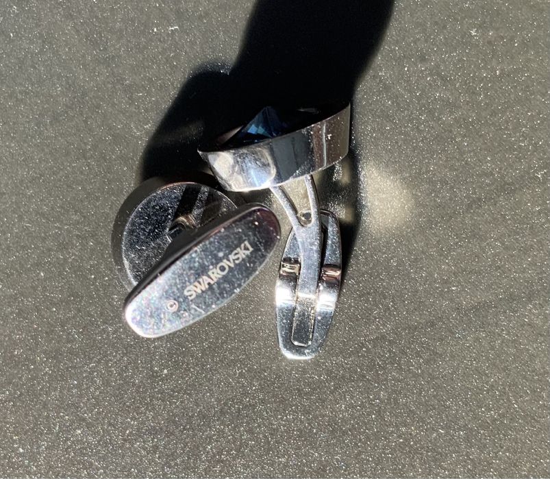 Pereche butoni cămașă Swarovsky.