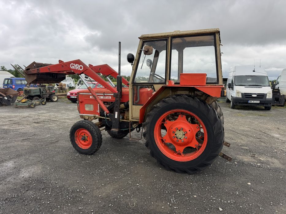 Tractor zetor 45 cp cu incarcator stare foarte buna