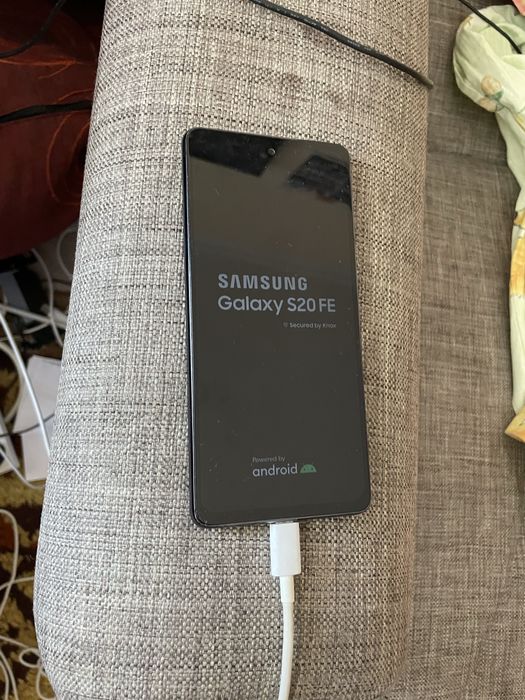 Samsung Galaxy s20 fe