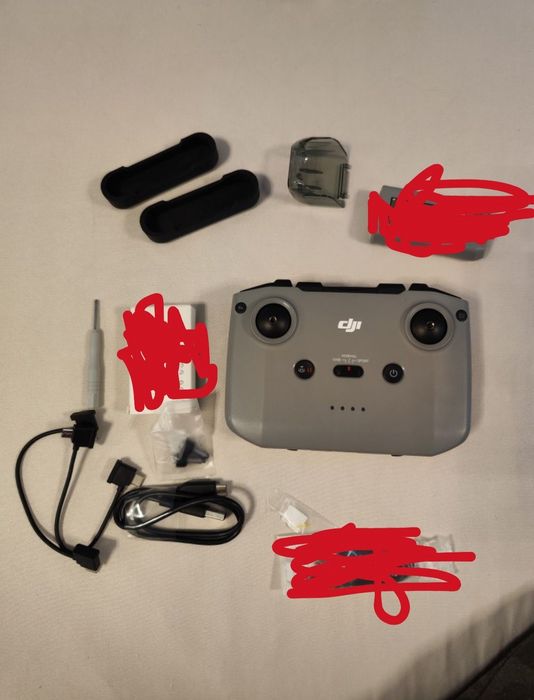 Vând accesorii dronă Dji Mini 2