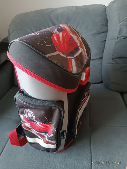 Рюкзак школьный дёшево