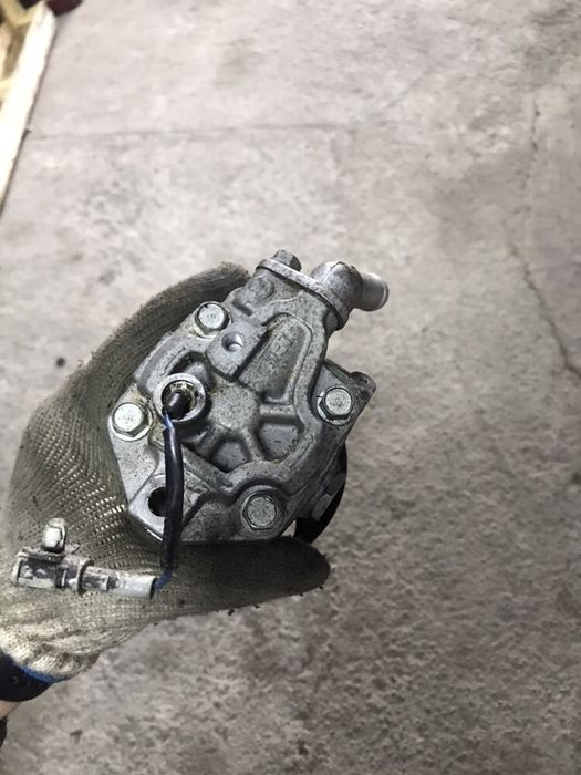 Гур насос на субару