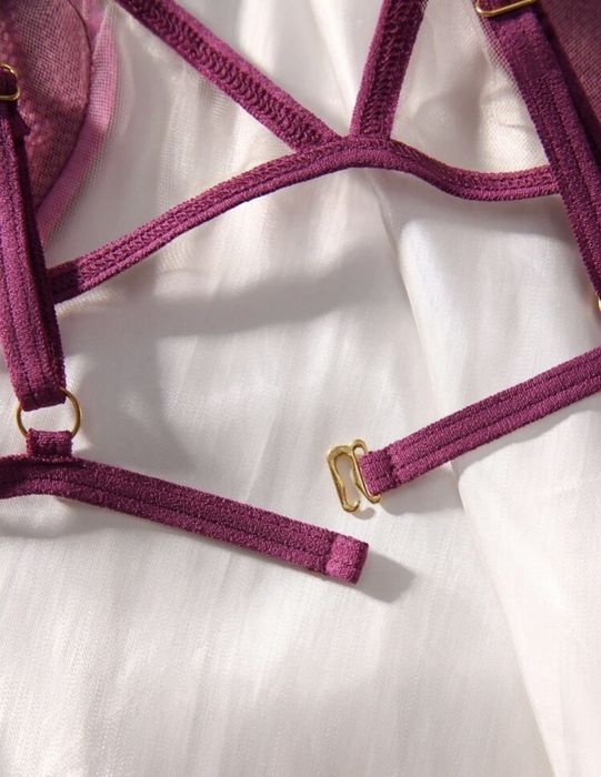 Еротичен секси комплект