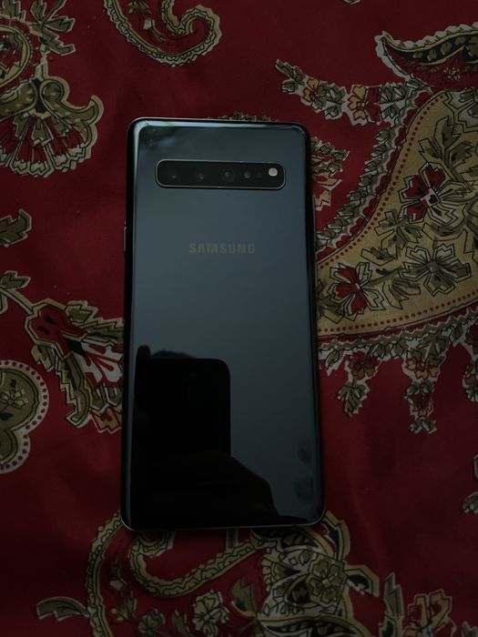Samsung S10 5G, android 11 версия, корейский