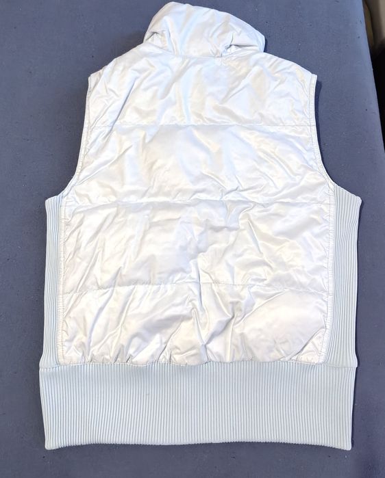 Дамски елек в светло синьо