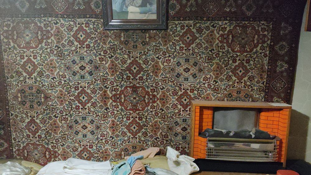 Продам ковры разные