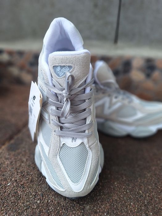 Adidași New Balance 9060
