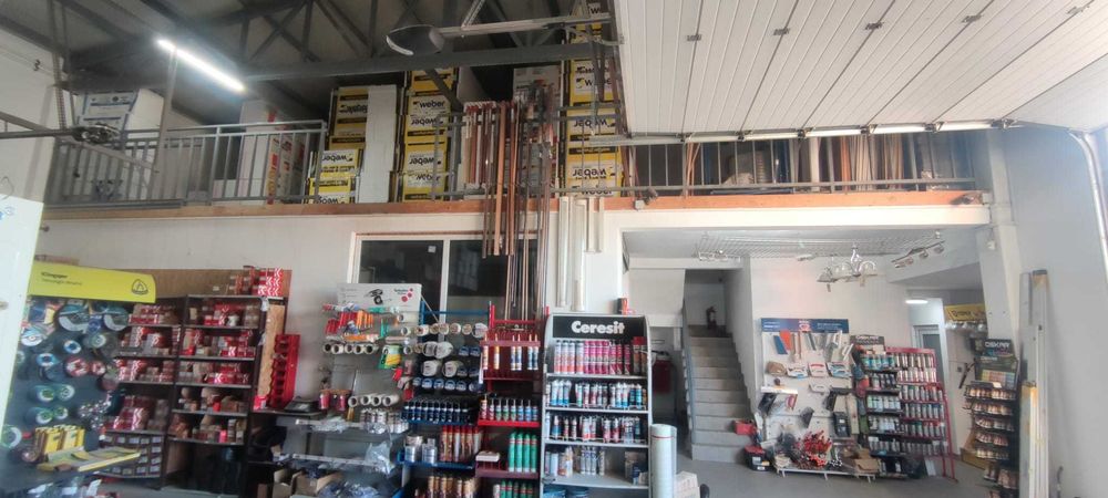 Spatiu comercial central Vadu Moldovei