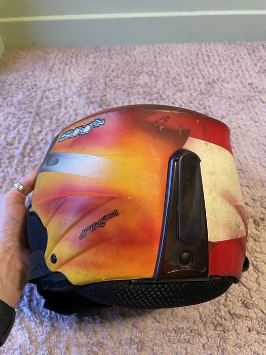 Шлем для сноуборда или лыж