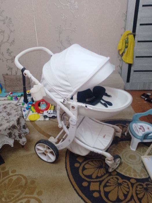 Продается коляска