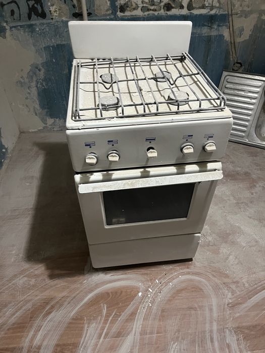 Отдам даром плиту и телевизор