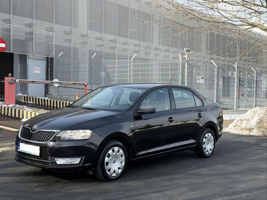 Skoda Rapid 2015-1.2 benzina-176.000 km-90CP