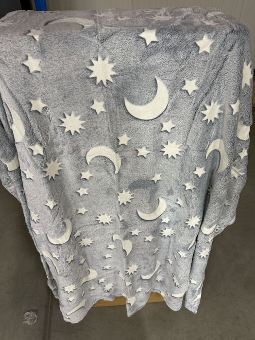 Светещо в тъмното одеяло Magic Blanket + Подарък Голям комплект конструктор с 165 части Плъзгащ блок