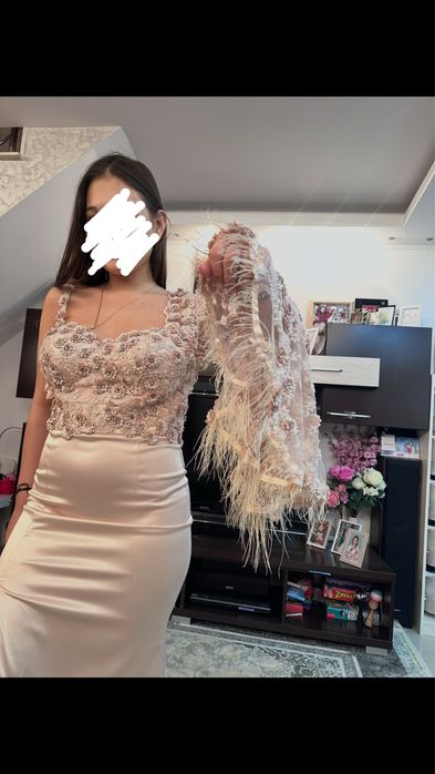 Rochie de ocazie purtata o singura data