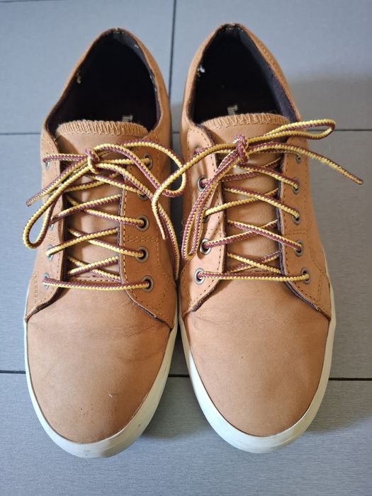 Ghete Palladium & Adidași Timberland