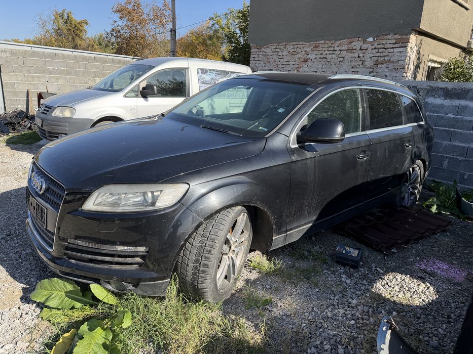 Ауди Q7 3.0 дизел 2008 Г само на части