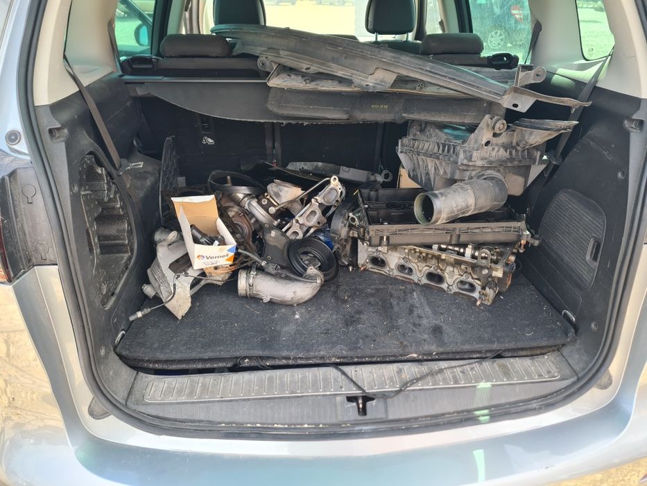 Opel zafira 1.6-150ks- turbo metan