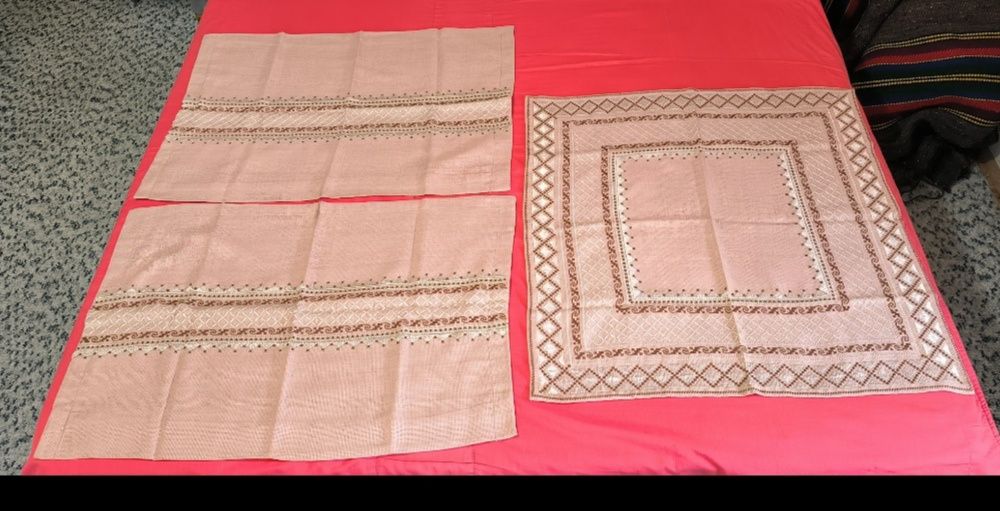 Карета за маса-Различни модели