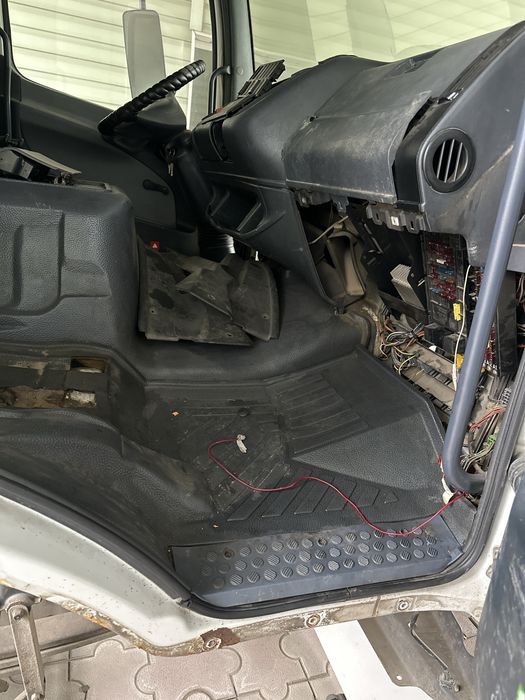 Запчасти на мерседес Атего815