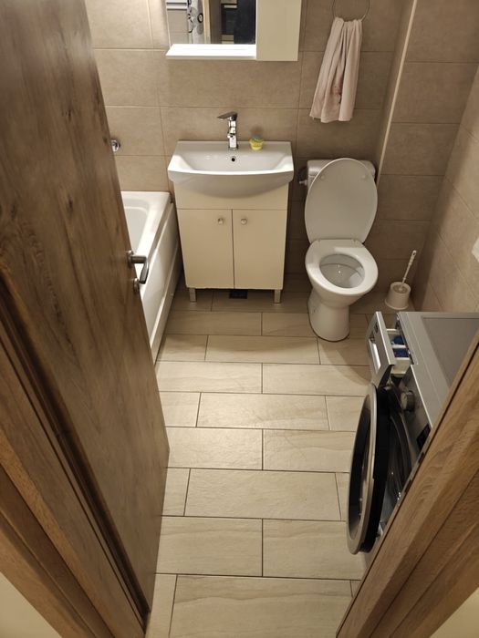 apartament doua camere de inchiriat