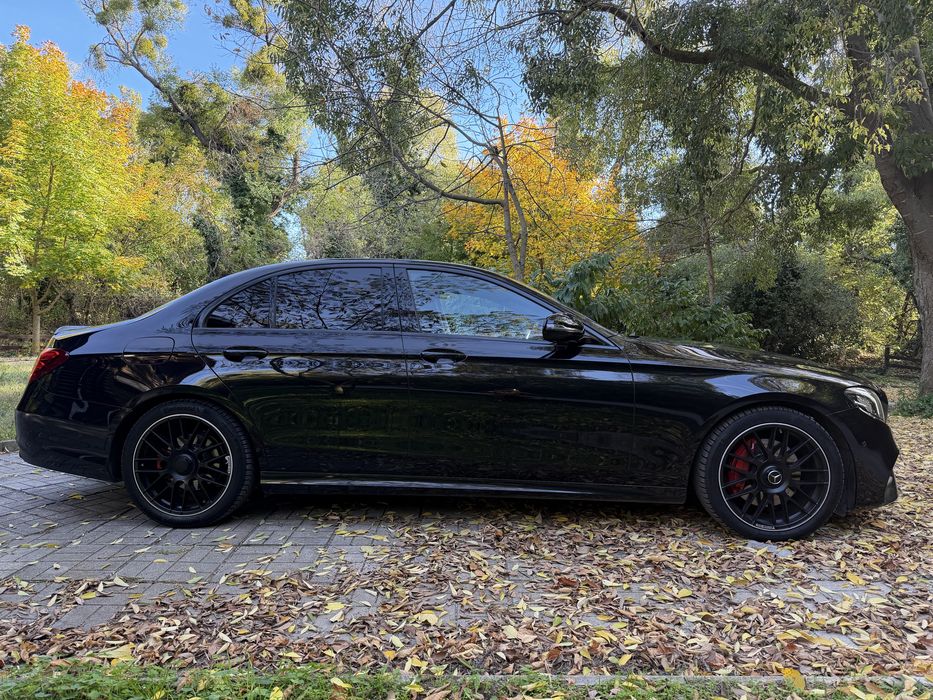 Mercedes E220d AMG/Designo