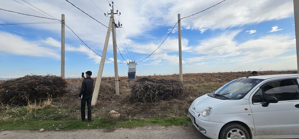 Yer sotiladi ! Sherabod tumani, Oltinvoha mahallasi, Oltinvoha ko'cha