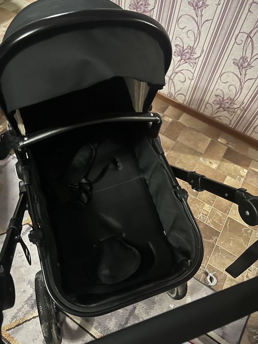 Продам детскую коляску