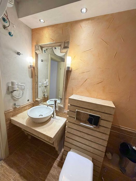 Продава се Тристаен апартамент в к.к. Слънчев бряг - 90 кв.м за 1019 €/кв.м - Снимка #9