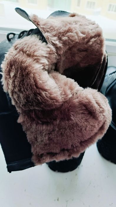 Ботинки зимние женские