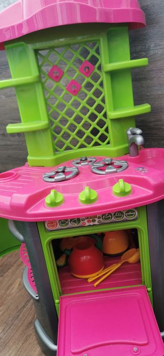 Продам кухню детскую