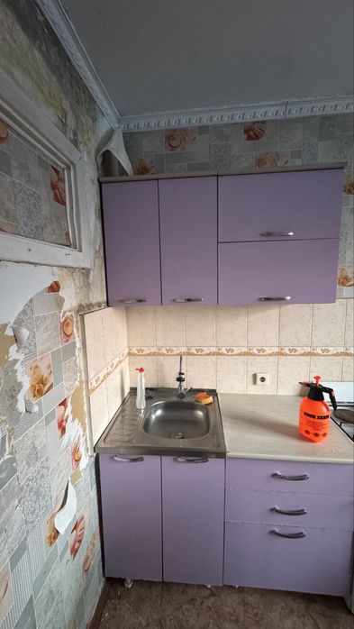 Кухня               .