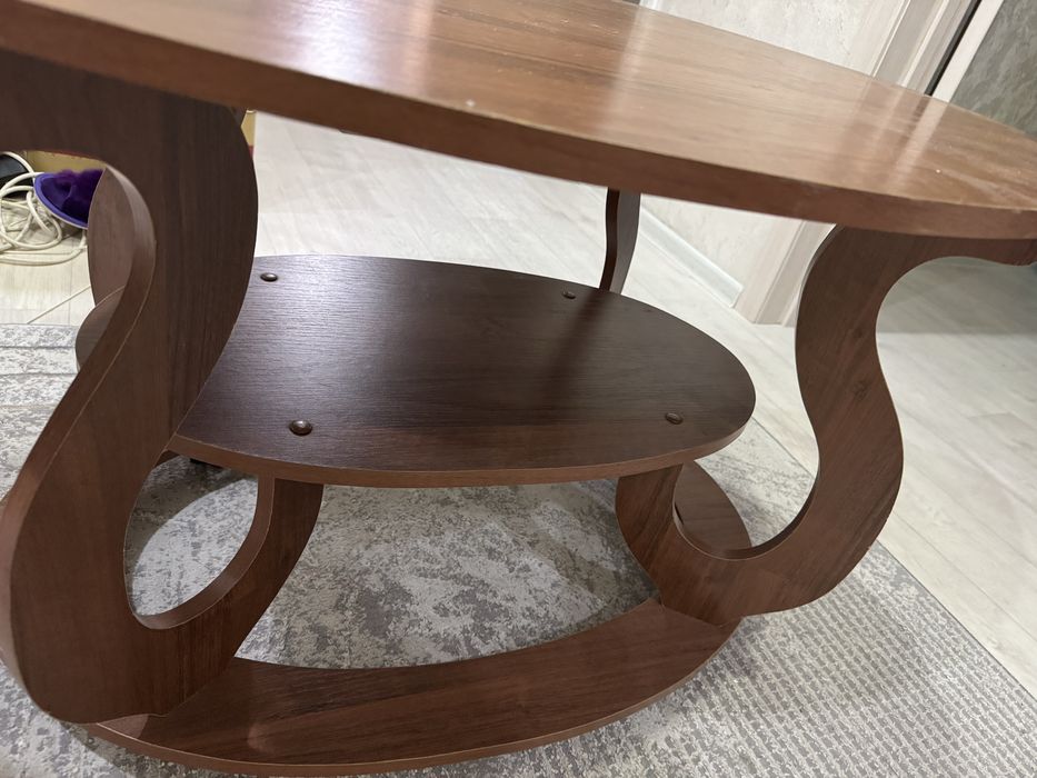 Продам журнальный столик