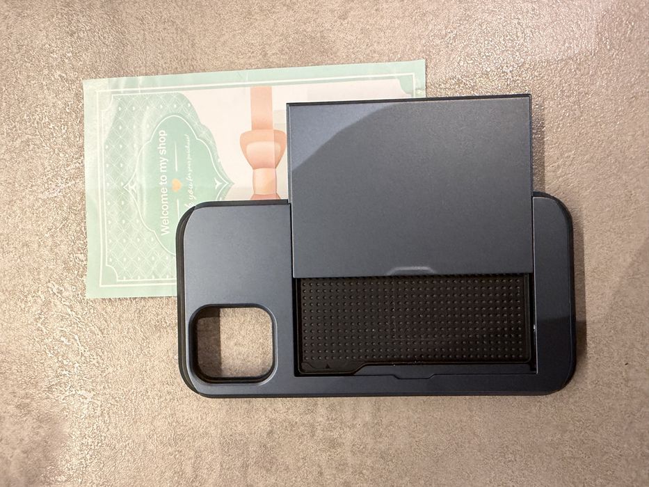 Кейсове за Apple iPhone 12