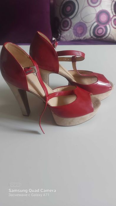 Дамси сандали с висок ток