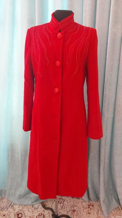 Пальто от wipsan