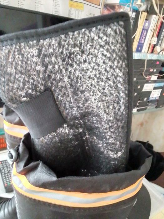 Сапоги резиновые  43 размер