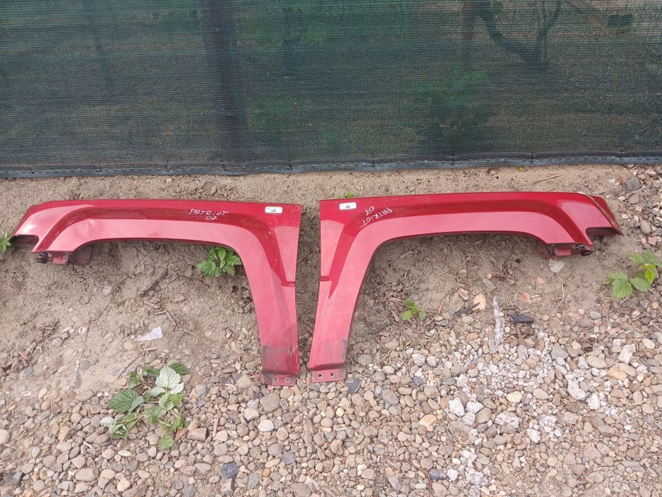 Bara Spoiler Fata Capota Aripi Jeep Patriot din 2007