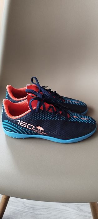 Детски футболни обувки Kipsta