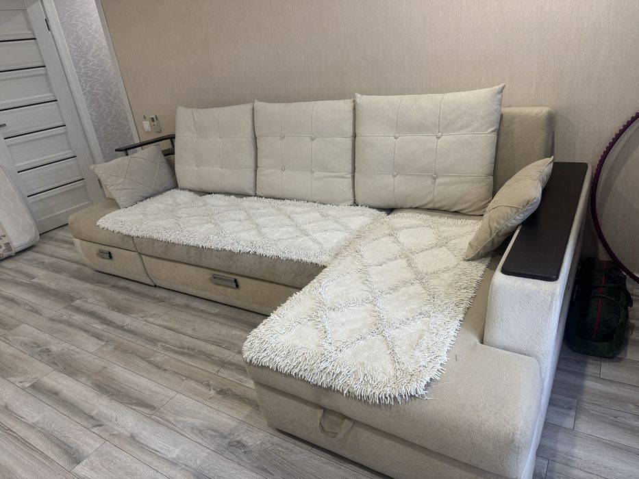 Продам угловой диван