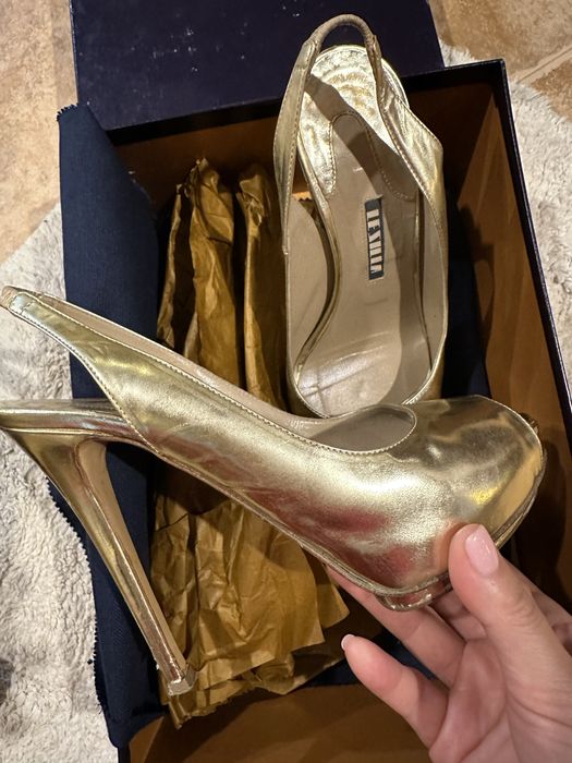 LeSilla Оригинални обувки, два чифта 35/35.5 Намаление