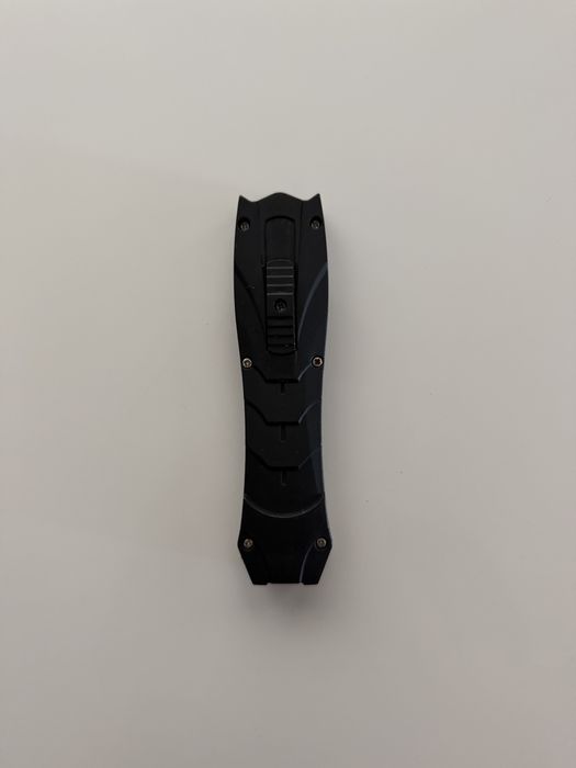 Briceag switch blade