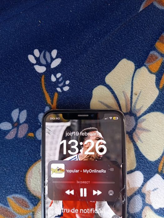 Vând iph xs funcționează perfect