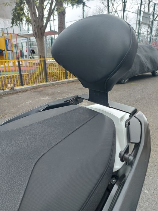 Облегалка за Honda Forza