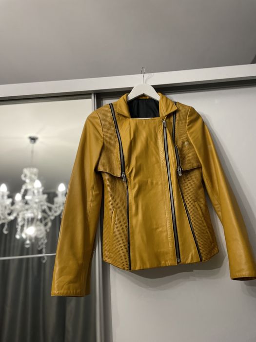 Страхотно кожено яке цвят горчица