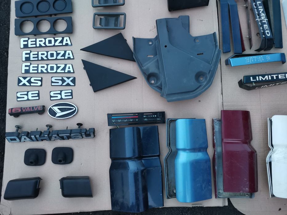 Ornament stop daihatsu feroza
