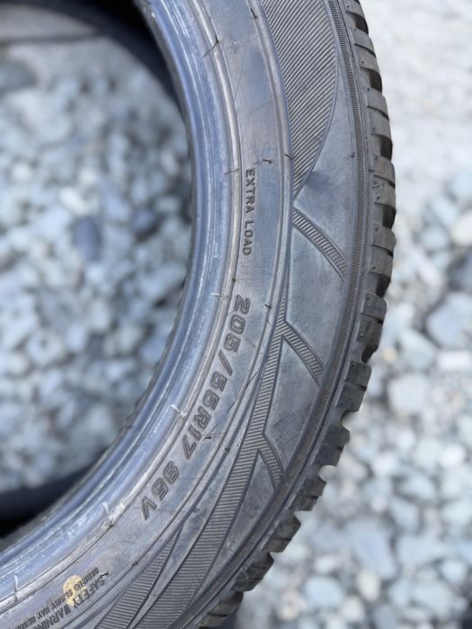 4x 205 55 17 Falken Eurowinter (Anvelope Iarna )