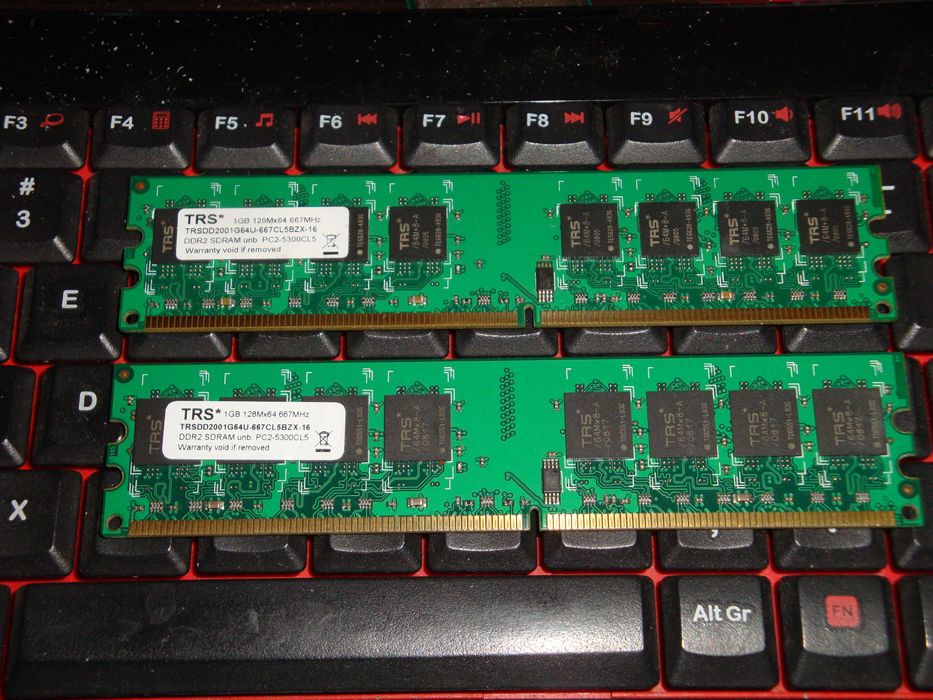 memorie ram ddr2 2gb ddr2 667 mhz maxdata 2x 1gb dual channel